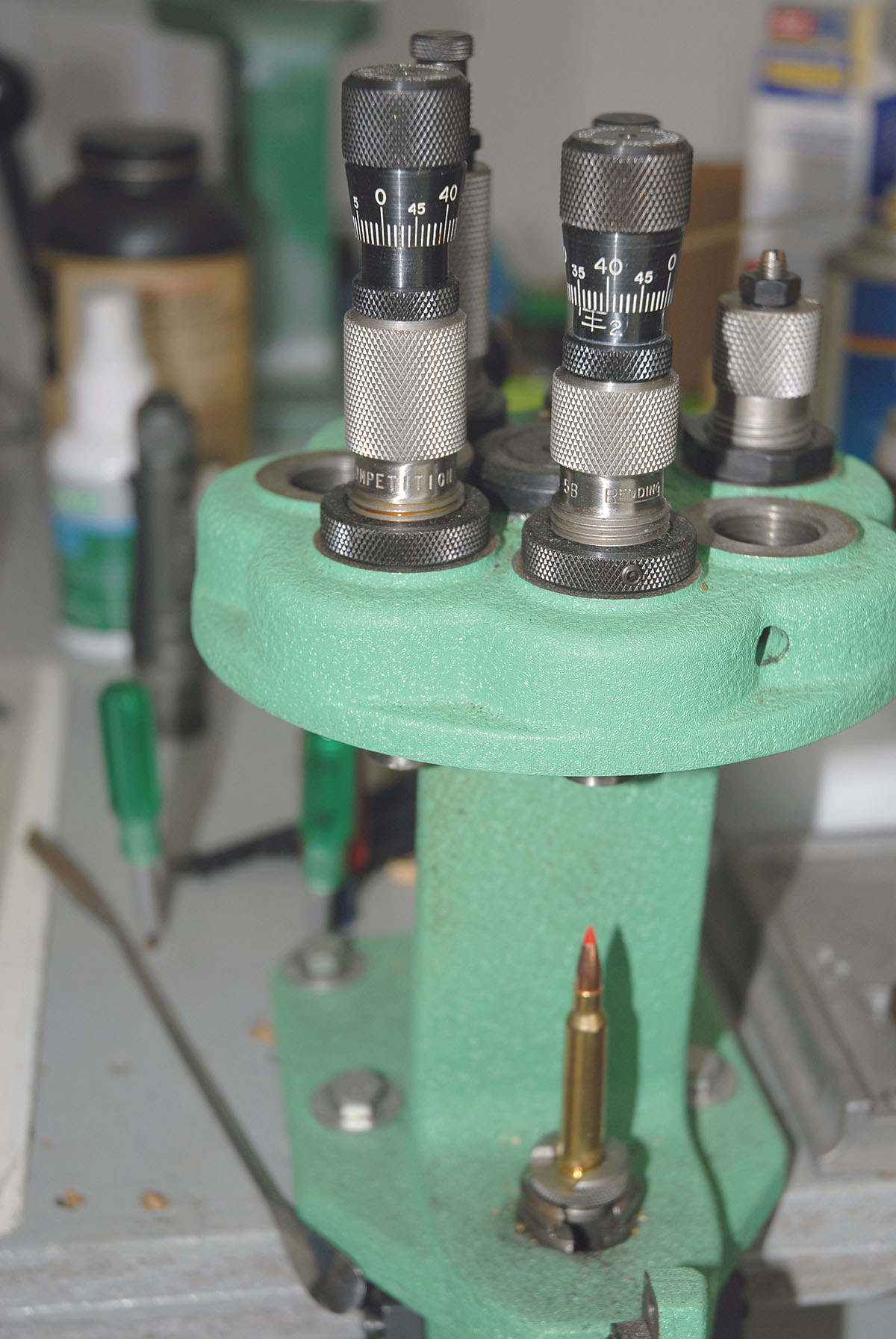 Redding Benchrest dies were used to assemble handloads.