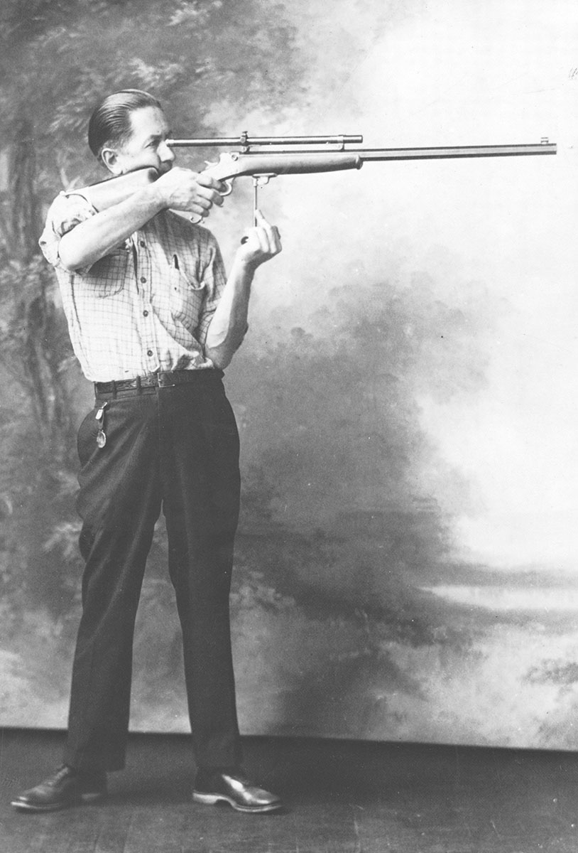 Donaldson began experimenting with high-velocity, .22-caliber cartridges in the 1930s.