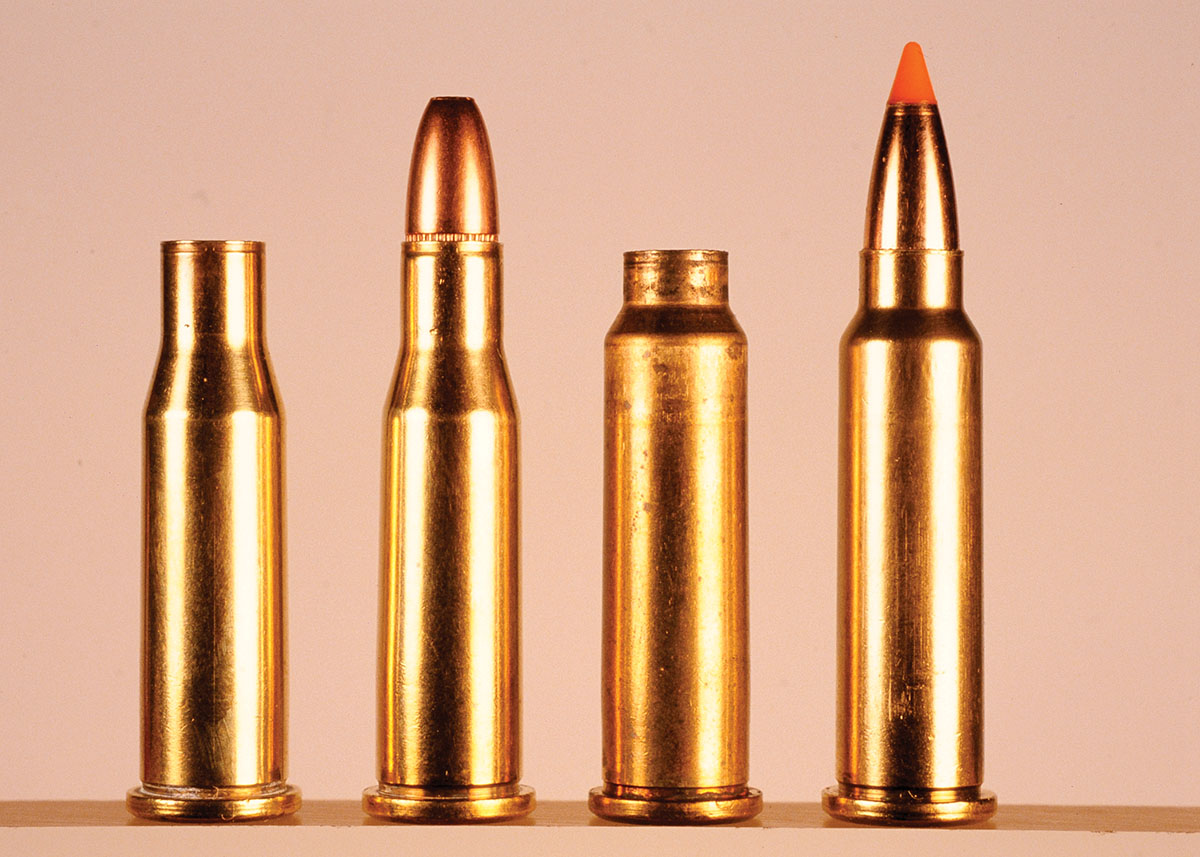 The 218 Bee case at left is shown in comparison to the 218 Mashburn Bee at right.